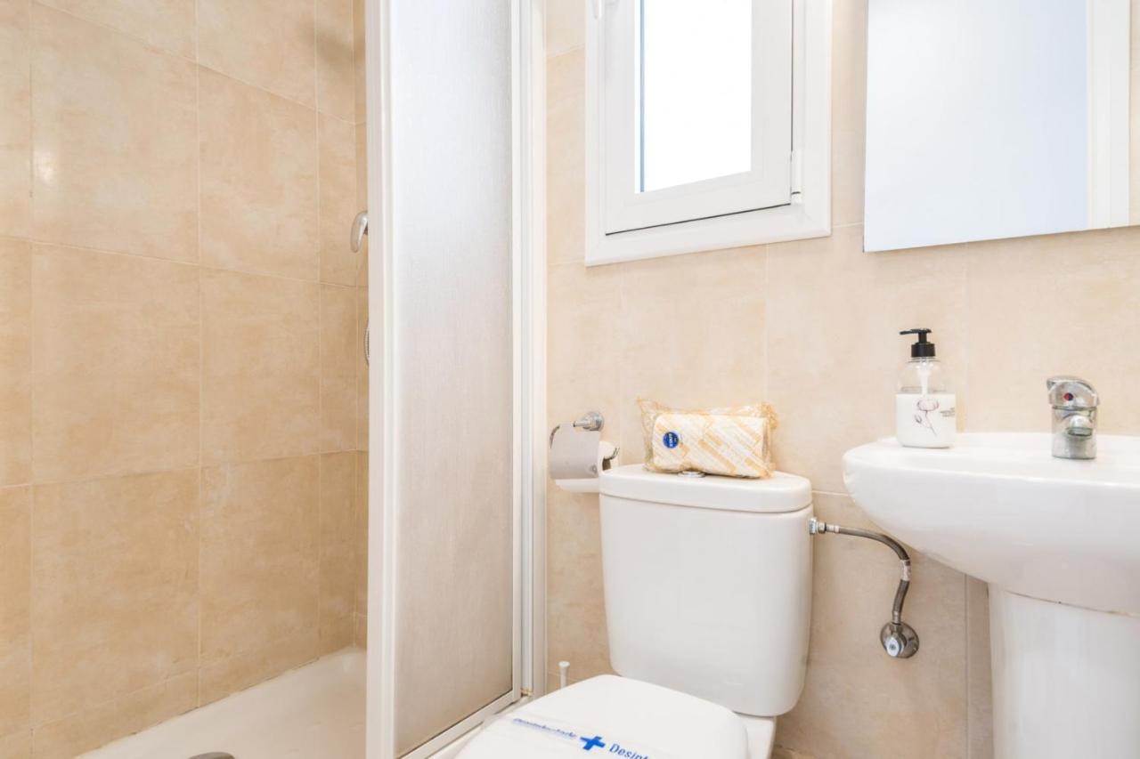 Cozy Studio With Amazing Terrace Near Plaza Espana Barcelona Bagian luar foto