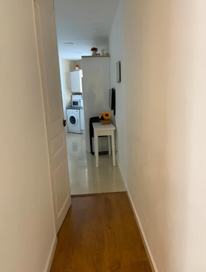 Cozy Studio With Amazing Terrace Near Plaza Espana Barcelona Bagian luar foto